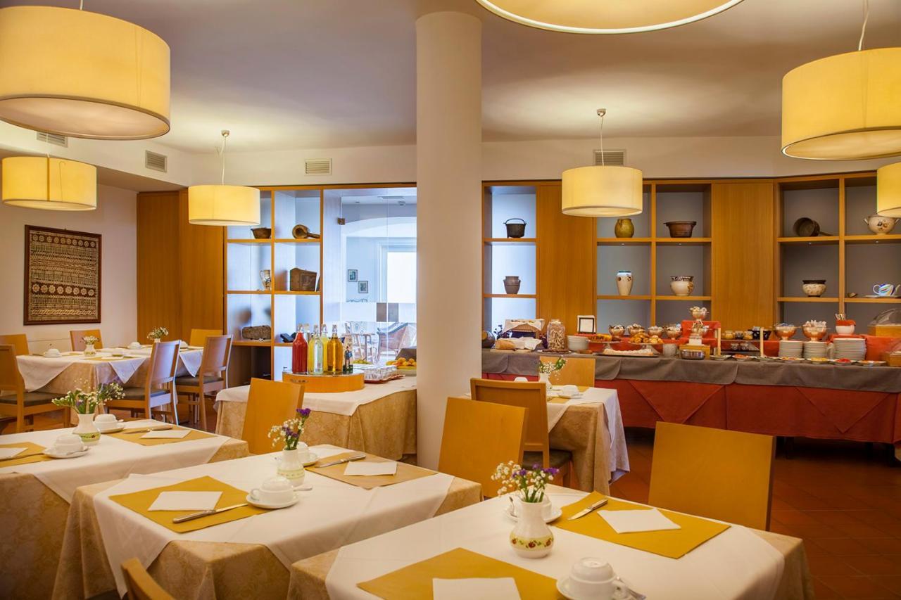 Hotel Romanda Levico Terme Exteriér fotografie